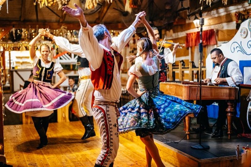 Prag mit spektakulärer Folklore Show 2027